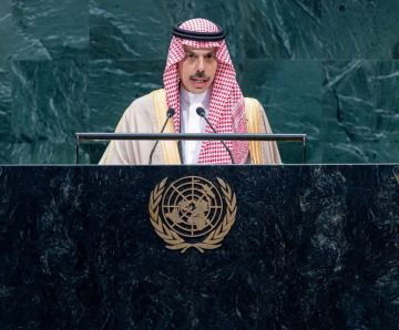 بن فرحان: مضيق هرمز يجب أن يعود إلى وضعه قبل 28 فبراير