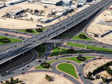 الأشغال تطرح مشروع إنشاء طرق وجسور كبد الأشغال تطرح مشروع إنشاء طرق وجسور كبد