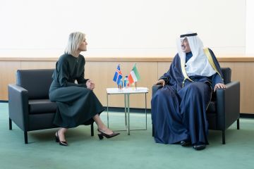 ممثل الأمير يلتقي في نيويورك رئيسة وزراء آيسلندا