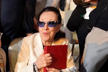 جائزة الشيخ زايد للكتاب تكرم الفائزين بدورتها الـ 20 جائزة الشيخ زايد للكتاب تكرم الفائزين بدورتها الـ 20