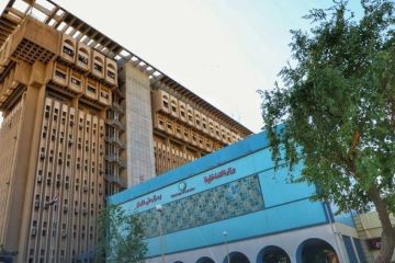 الداخلية العراقية تطرد 38 ضابطا بتهم الفساد الإداري والمالي الداخلية العراقية تطرد 38 ضابطا بتهم الفساد الإداري والمالي