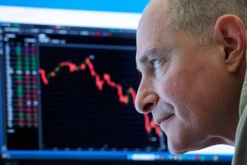 تباين أسواق الأسهم العالمية عقب خسائر وول ستريت تباين أسواق الأسهم العالمية عقب خسائر وول ستريت