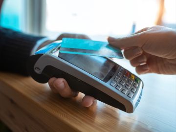 نجاح أول عملية دفع خارجية ببطاقة مصرفية سورية نجاح أول عملية دفع خارجية ببطاقة مصرفية سورية