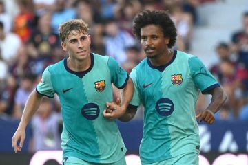 برشلونة للحفاظ على الصدارة على حساب راسينغ