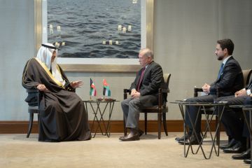ممثل الأمير يلتقي ملك الأردن وولي العهد ممثل الأمير يلتقي ملك الأردن وولي العهد