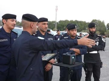 1074 ضبطيات ومخالفات وإزالات ضمن حملة أمنية موسعة في حولي 1074 ضبطيات ومخالفات وإزالات ضمن حملة أمنية موسعة في حولي