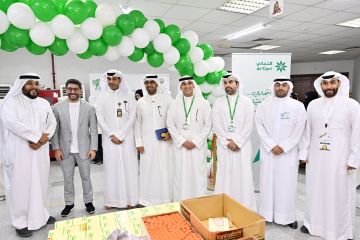التجاري يدعم معرض الحقيبة والكسوة المدرسية للأسر المتعففة التجاري يدعم معرض الحقيبة والكسوة المدرسية للأسر المتعففة
