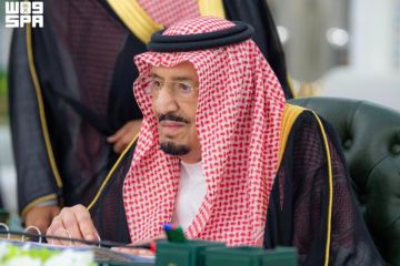 خادم الحرمين يندد بمحاولة ميليشيات الحوثي تكرار استهداف مكة المكرمة خادم الحرمين يندد بمحاولة ميليشيات الحوثي تكرار استهداف مكة المكرمة