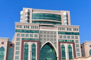 حظر إشراك الإعلاميين والمشاهير في تنظيم حملات الحج حظر إشراك الإعلاميين والمشاهير في تنظيم حملات الحج