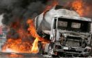 إيران: مقتل 11 شخصا في انفجار صهريج وقود