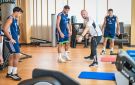 الأزرق يواصل تدريباته بصفوف مكتملة - kw