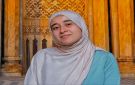 ريم الخماتي تحول الأمثال الشعبية إلى لوحات تشكيلية