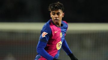 بشأن التعاقد مع لامين جمال.. إليكم أول رد من باريس سان جيرمان بشأن التعاقد مع لامين جمال.. إليكم أول رد من باريس سان جيرمان