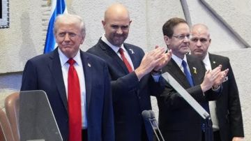 بالفيديو: تصفيق حار واستثنائي لترامب