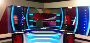 وفاة مذيعة شابة أثناء محاولتها الهروب من لصوص دخلوا إلى منزلها!