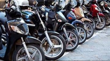 النبطية تشتكي من ضجيج الإشكمانات خطة أمنية لوقف فوضى الدراجات والسيارات النبطية تشتكي من ضجيج الإشكمانات خطة أمنية لوقف فوضى الدراجات والسيارات