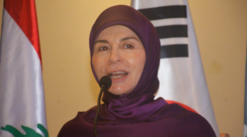 عزالدين دعت الحكومة للإسراع بإعادة إعمار القرى المدمرة: السلام لا يتحقق إلا بزوال الاحتلال عزالدين دعت الحكومة للإسراع بإعادة إعمار القرى المدمرة: السلام لا يتحقق إلا بزوال الاحتلال