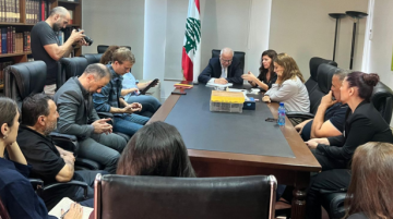 وزير العدل استقبل أهالي الصحافيين الشهداء وصحافيين متضررين من الحرب وزير العدل استقبل أهالي الصحافيين الشهداء وصحافيين متضررين من الحرب