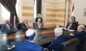 سلام استقبل وفدا من جمعية المقاصد الخيرية ومنتدى أمناء بيروت وجمعية حركة بادر سلام استقبل وفدا من جمعية المقاصد الخيرية ومنتدى أمناء بيروت وجمعية حركة بادر