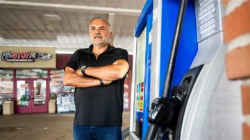 من أصول لبنانية... بالفيديو: محاولة اغتيال مليونير أميركي يملك نحو 20 محطة وقود!