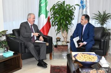 وزير المال ياسين جابر يبحث التحضيرات لزيارة وفد البنك الدولي ويؤكد استمرار الشراكة في مسار الإصلاح المالي وزير المال ياسين جابر يبحث التحضيرات لزيارة وفد البنك الدولي ويؤكد استمرار الشراكة في مسار الإصلاح المالي
