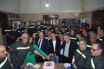 المدير العام للدفاع المدني جال على مراكز الدفاع المدني في ضاحية بيروت الجنوبية وتسلم آلية إطفاء بعد إعادة صيانتها