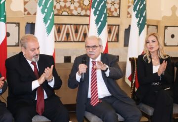 سلام: الخاسر الأكبر مما حصل في الروشة هو مصداقية الجهة المنظمة ومن يقف خلفها سلام: الخاسر الأكبر مما حصل في الروشة هو مصداقية الجهة المنظمة ومن يقف خلفها