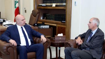 الرئيس عون بحث مع ماغرو في موقف لبنان من ملف التفاوض الرئيس عون بحث مع ماغرو في موقف لبنان من ملف التفاوض