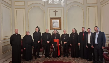 الراعي عرض مع بورجيا ووفد من الكرسي الرسولي التحضيرات لزيارة البابا الراعي عرض مع بورجيا ووفد من الكرسي الرسولي التحضيرات لزيارة البابا