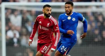 روني ينتقد صلاح: شاهد دفاع ليفربول يتمزق دون أن يتحرك