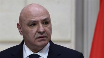 الرئيس عون: الأمور تسير في الطريق السليم! الرئيس عون: الأمور تسير في الطريق السليم!