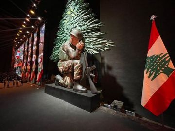 حين صار الانتماء اليك جريمة... (١٣ ٥)- جومانا سليلاتي حين صار الانتماء اليك جريمة... (١٣ ٥)- جومانا سليلاتي