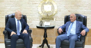 خريش يبحث مع وفدين في التعاون بمجالي السلامة العامة ودعم مراكز الدفاع المدني خريش يبحث مع وفدين في التعاون بمجالي السلامة العامة ودعم مراكز الدفاع المدني