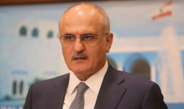 علي حسن خليل: من غير المقبول أن ترسل موازنة إلى مجلس النواب لا تتضمن ليرة واحدة مخصصة للإعمار علي حسن خليل: من غير المقبول أن ترسل موازنة إلى مجلس النواب لا تتضمن ليرة واحدة مخصصة للإعمار