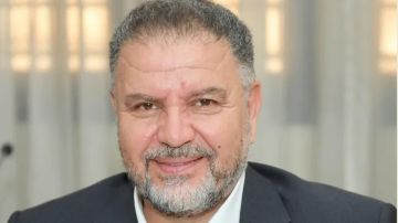 فياض بعد جلسة لجنة المال: طلبت دعوة حاكم البنك المركزي للاستماع اليه فياض بعد جلسة لجنة المال: طلبت دعوة حاكم البنك المركزي للاستماع اليه