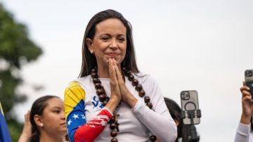 زعيمة المعارضة الفنزويلية ماريا كورينا ماتشادو تفوز بجائزة نوبل للسلام 2025