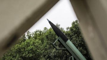 إسرائيل تكشف: الحزب هرب مئات الصواريخ من سوريا إلى لبنان! إسرائيل تكشف: الحزب هرب مئات الصواريخ من سوريا إلى لبنان!