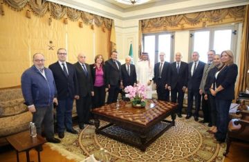 ملتقى بيروت زار بخاري: المملكة أثبتت على مر العصور حرصها على استقلال لبنان وسيادته وازدهاره