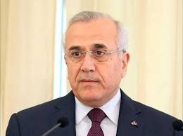 سليمان يؤكد دعم الرئيس عون ويطالب بحصر السلاح بيد الجيش والقوى الرسمية سليمان يؤكد دعم الرئيس عون ويطالب بحصر السلاح بيد الجيش والقوى الرسمية