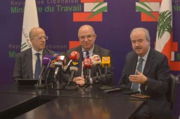 الوزراء جابر ومكي وحيدر أطلقوا بوابة الدفع الإلكتروني وتسديد الرسوم أونلاين