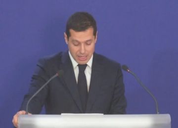 فرنسا تدعو اسرائيل للانسحاب من النقاط الخمس وتدعم خطة لبنان لحصر السلاح فرنسا تدعو اسرائيل للانسحاب من النقاط الخمس وتدعم خطة لبنان لحصر السلاح