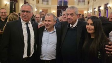 باسيل: 17 تشرين انقلاب اقتصادي أفقد المواطنين أموالهم والتيار الحالة الإصلاحية الوحيدة بلبنان باسيل: 17 تشرين انقلاب اقتصادي أفقد المواطنين أموالهم والتيار الحالة الإصلاحية الوحيدة بلبنان