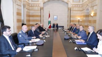 رئيس الحكومة ترأس اجتماعا لمتابعة أوضاع السجناء رئيس الحكومة ترأس اجتماعا لمتابعة أوضاع السجناء