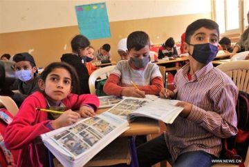 إحذروا! هذه هي تداعيات قرار تسجيل الطلاب السوريين... رندا شمعون إحذروا! هذه هي تداعيات قرار تسجيل الطلاب السوريين... رندا شمعون