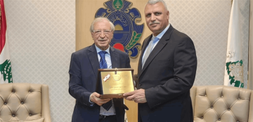 اللواء شقير يستقبل عبد الهادي محفوظ ويؤكدان أهمية التنسيق الإعلامي والأمني اللواء شقير يستقبل عبد الهادي محفوظ ويؤكدان أهمية التنسيق الإعلامي والأمني