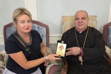 المطران ابراهيم عرض الأوضاع مع سفيرة بولندا في لبنان