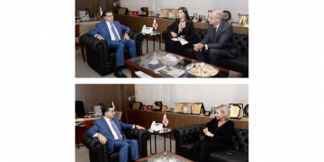 وزير الاعلام شكر للسفير الأوسترالي خفض التحذير من السفر إلى لبنان وبحث مع منسقة الأمم المتحدة الأوضاع العامة وزير الاعلام شكر للسفير الأوسترالي خفض التحذير من السفر إلى لبنان وبحث مع منسقة الأمم المتحدة الأوضاع العامة