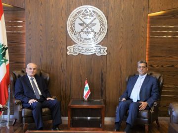 وزير الدفاع الوطني يستقبل السفير اللبناني الجديد في سوريا وزير الدفاع الوطني يستقبل السفير اللبناني الجديد في سوريا