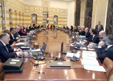 جلسة لمجلس الوزراء الأربعاء.. وقانون الانتخابات بند أول على جدول الأعمال جلسة لمجلس الوزراء الأربعاء.. وقانون الانتخابات بند أول على جدول الأعمال