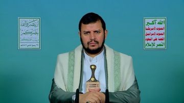 السيد الحوثي: لا ثقة بالعدو الإسرائيلي وسنعيد التصعيد إذا استمر العدوان على غزة السيد الحوثي: لا ثقة بالعدو الإسرائيلي وسنعيد التصعيد إذا استمر العدوان على غزة